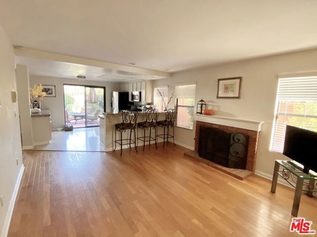 3856 Cottonwood Grove Trail, Calabasas, CA 91301