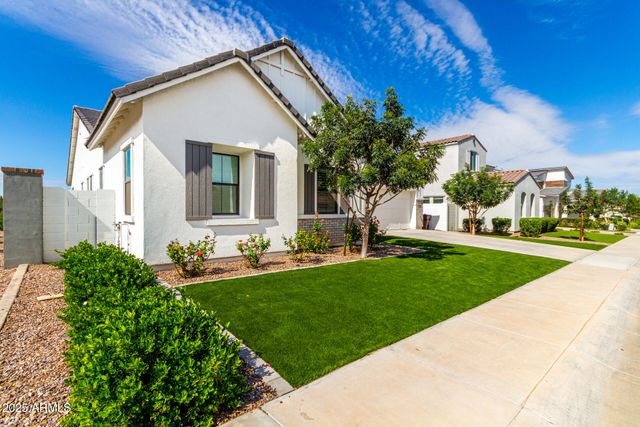 35562 N GEMSTONE Way, San Tan Valley, AZ 85144