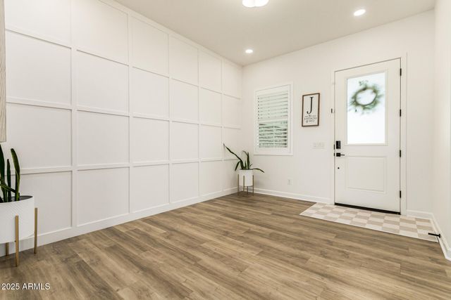 35562 N GEMSTONE Way, San Tan Valley, AZ 85144