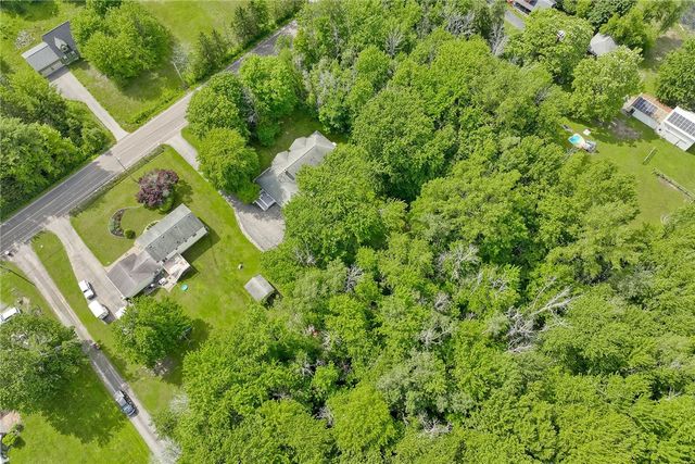 6578 Lakeside Road, Ontario, NY 14519