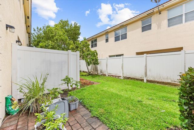9500 SW Otter Lane, Stuart, FL 34997