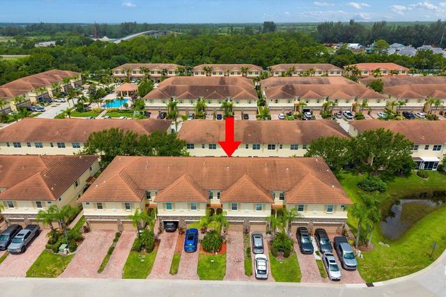 9500 SW Otter Lane, Stuart, FL 34997