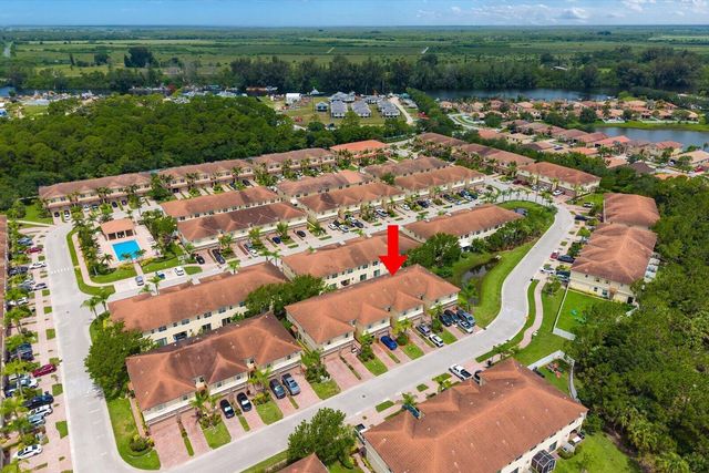 9500 SW Otter Lane, Stuart, FL 34997