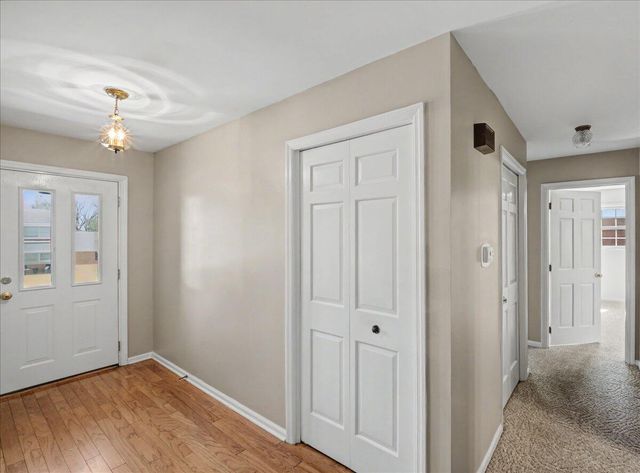 16 Whitebridge Lane, Frankfort, KY 40601