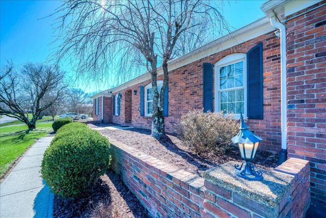 16 Whitebridge Lane, Frankfort, KY 40601