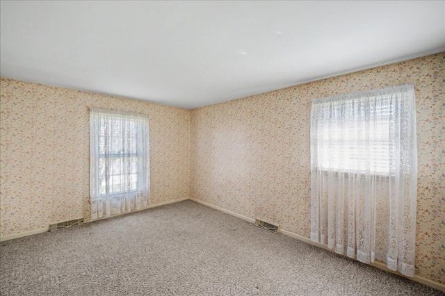 16 Whitebridge Lane, Frankfort, KY 40601