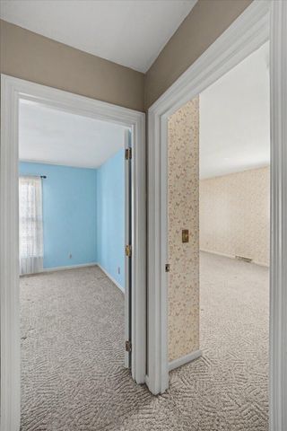 16 Whitebridge Lane, Frankfort, KY 40601