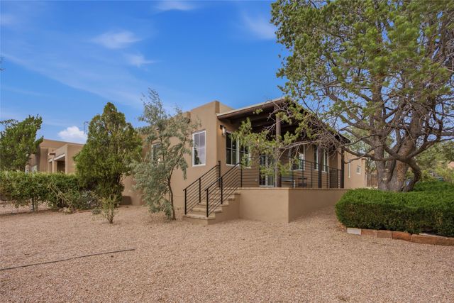 1451 Don Gaspar Avenue, Santa Fe, NM 87505