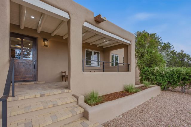 1451 Don Gaspar Avenue, Santa Fe, NM 87505