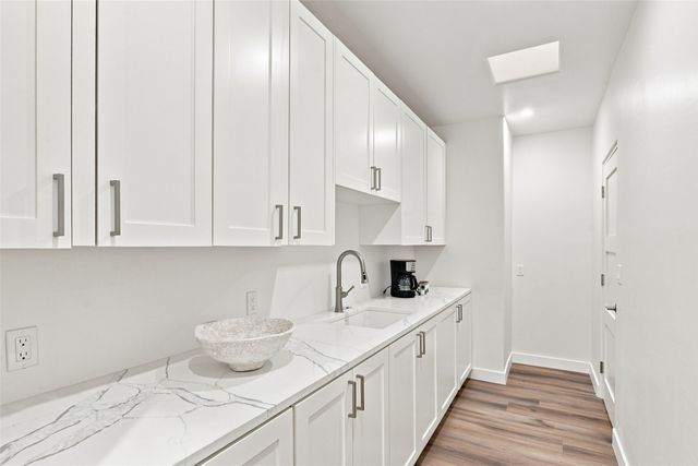 1451 Don Gaspar Avenue, Santa Fe, NM 87505