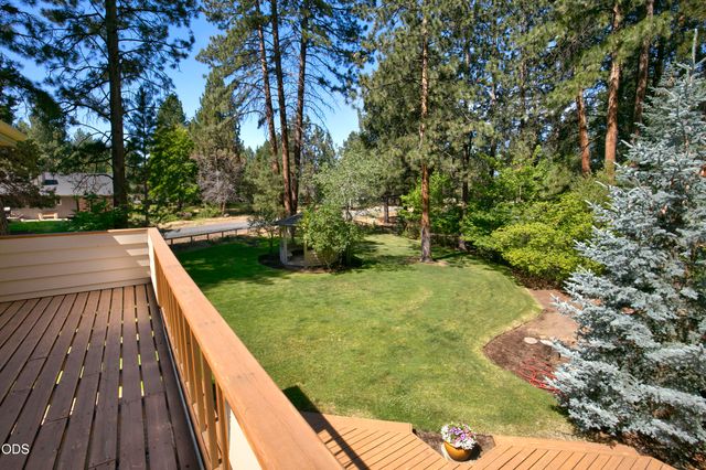 60643 Thunderbird Court, Bend, OR 97702