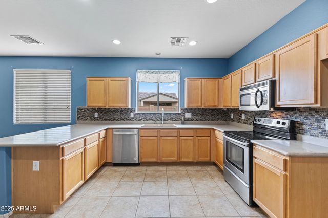 1542 E CHAPARRAL Place, Casa Grande, AZ 85122