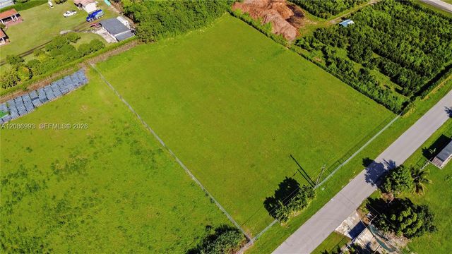 23240 SW 209th Place, Homestead, FL 33031