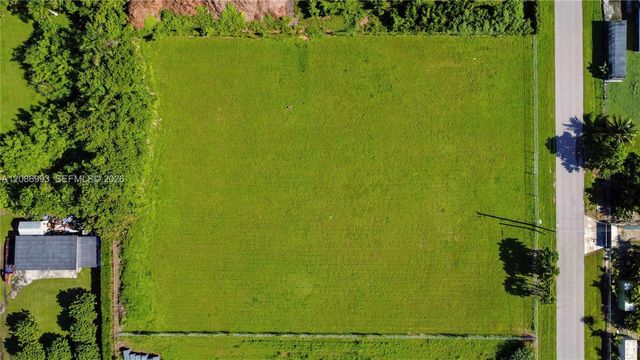 23240 SW 209th Place, Homestead, FL 33031