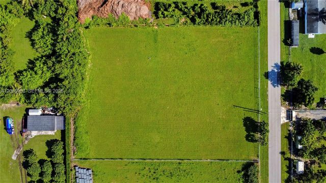 23240 SW 209th Place, Homestead, FL 33031