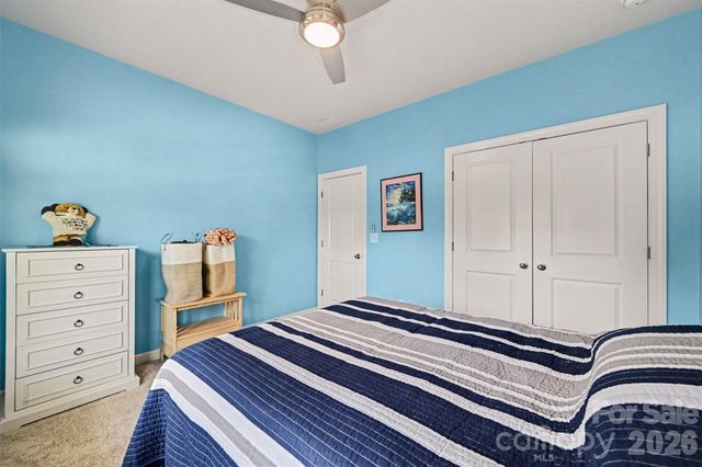 9330 Festival Way, Charlotte, NC 28215