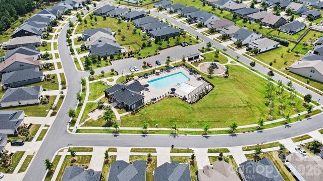 9330 Festival Way, Charlotte, NC 28215