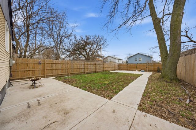 14837 Maplewood Avenue, Harvey, IL 60426