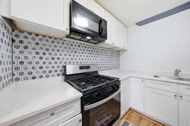 14837 Maplewood Avenue, Harvey, IL 60426