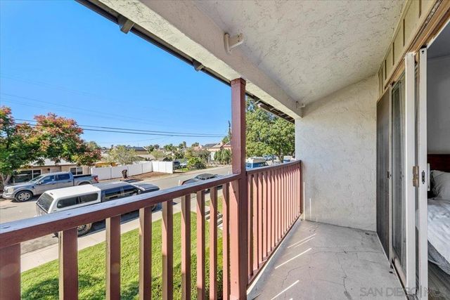 2127 Berry St, Lemon Grove, CA 91945