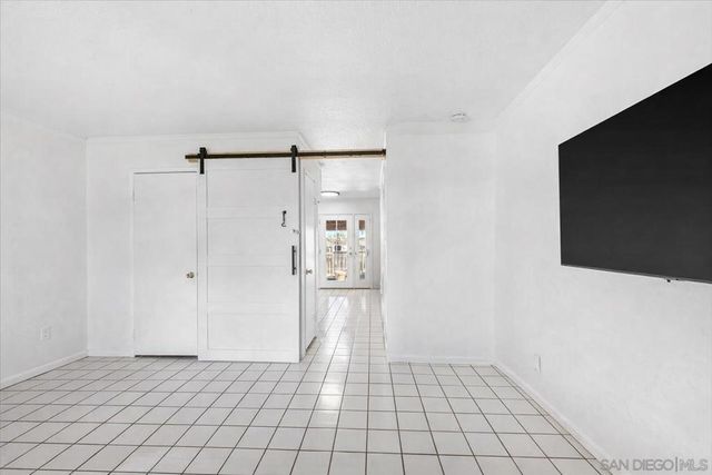 2127 Berry St, Lemon Grove, CA 91945