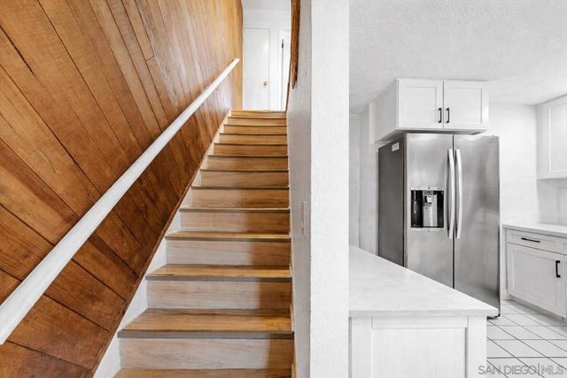 2127 Berry St, Lemon Grove, CA 91945