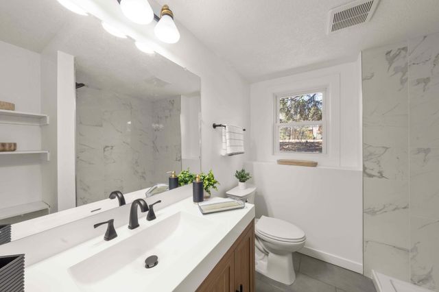 269 Bridge Street, Shoreview, MN 55126