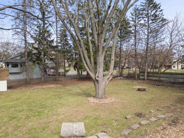 269 Bridge Street, Shoreview, MN 55126