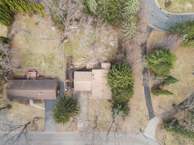 269 Bridge Street, Shoreview, MN 55126