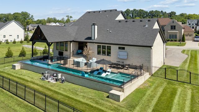 4577 Majestic Meadows Dr, Arrington, TN 37014