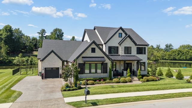 4577 Majestic Meadows Dr, Arrington, TN 37014