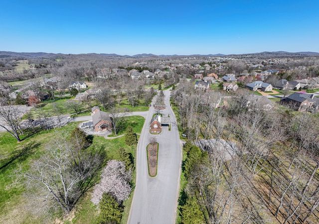 4577 Majestic Meadows Dr, Arrington, TN 37014