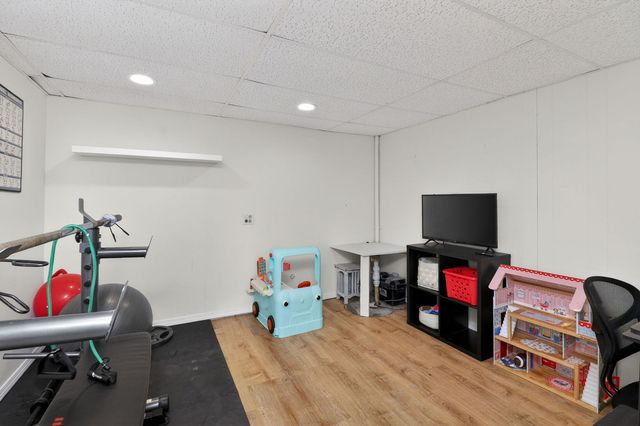 2S638 Enrico Fermi Court 0, Warrenville, IL 60555