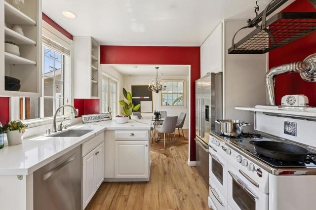 735 Montezuma Drive, Pacifica, CA 94044
