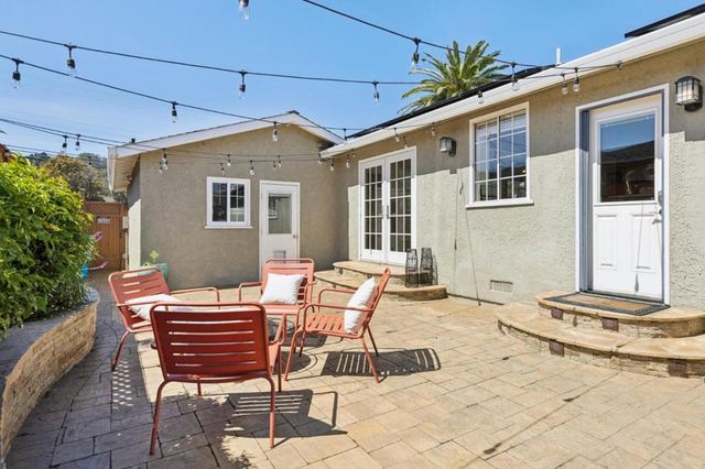 735 Montezuma Drive, Pacifica, CA 94044