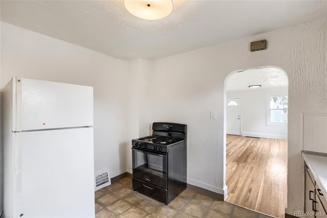 8001 E 16th Avenue, Denver, CO 80220
