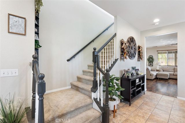 41104 Royal Sunset, Lake Elsinore, CA 92532