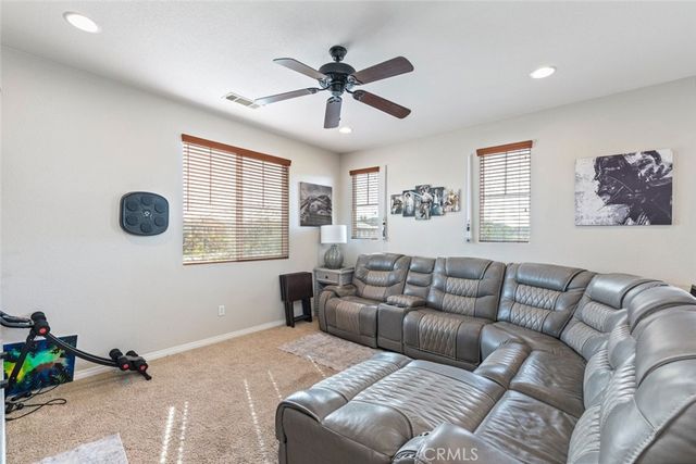 41104 Royal Sunset, Lake Elsinore, CA 92532