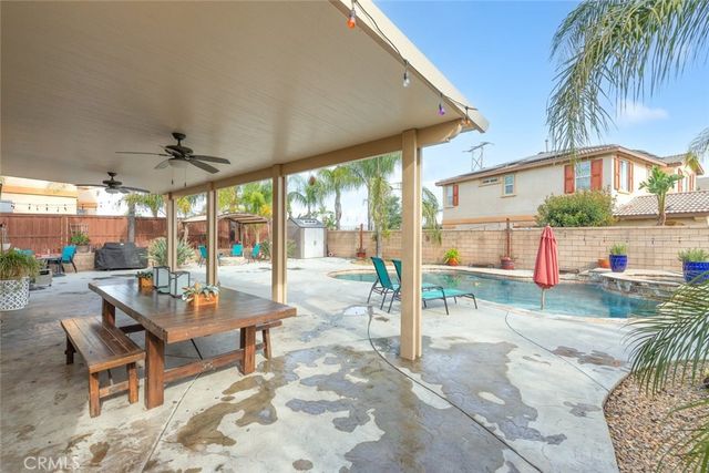 41104 Royal Sunset, Lake Elsinore, CA 92532