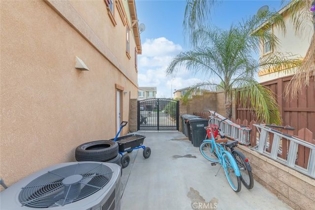 41104 Royal Sunset, Lake Elsinore, CA 92532