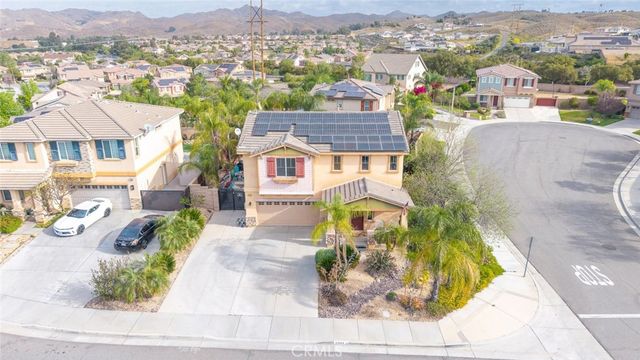 41104 Royal Sunset, Lake Elsinore, CA 92532