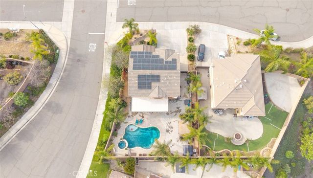 41104 Royal Sunset, Lake Elsinore, CA 92532