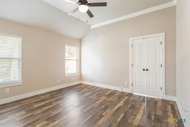 2210 Briar Hollow Drive, Temple, TX 76502