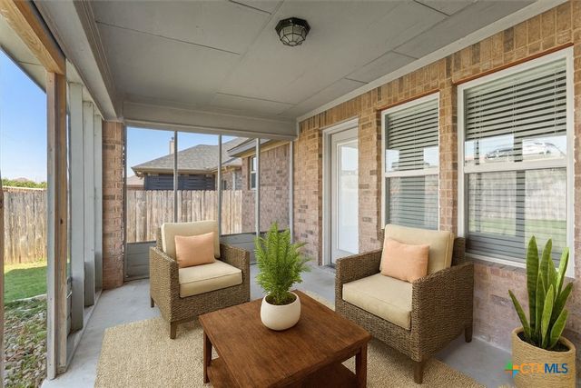 2210 Briar Hollow Drive, Temple, TX 76502