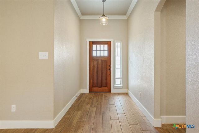 2210 Briar Hollow Drive, Temple, TX 76502