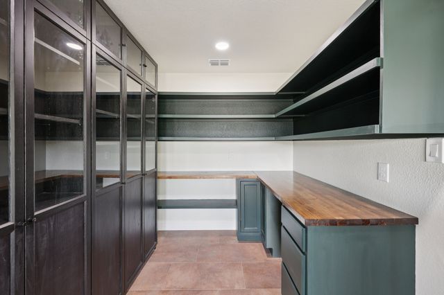 9600 Park, Fort Worth, TX 76179