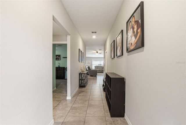 211 ENGLISH CHANNEL PLACE, Dover, FL 33527