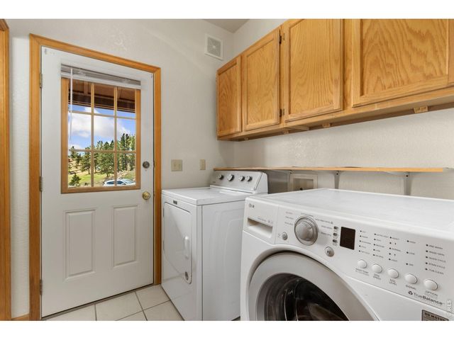 331 LaPlata Dr, Livermore, CO 80536
