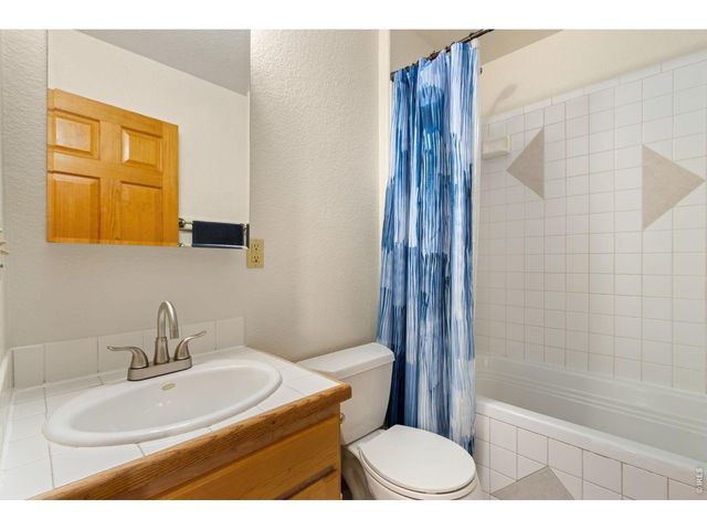 331 LaPlata Dr, Livermore, CO 80536