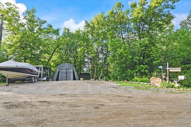 21114 Elmway Road, Richmond, MN 56368